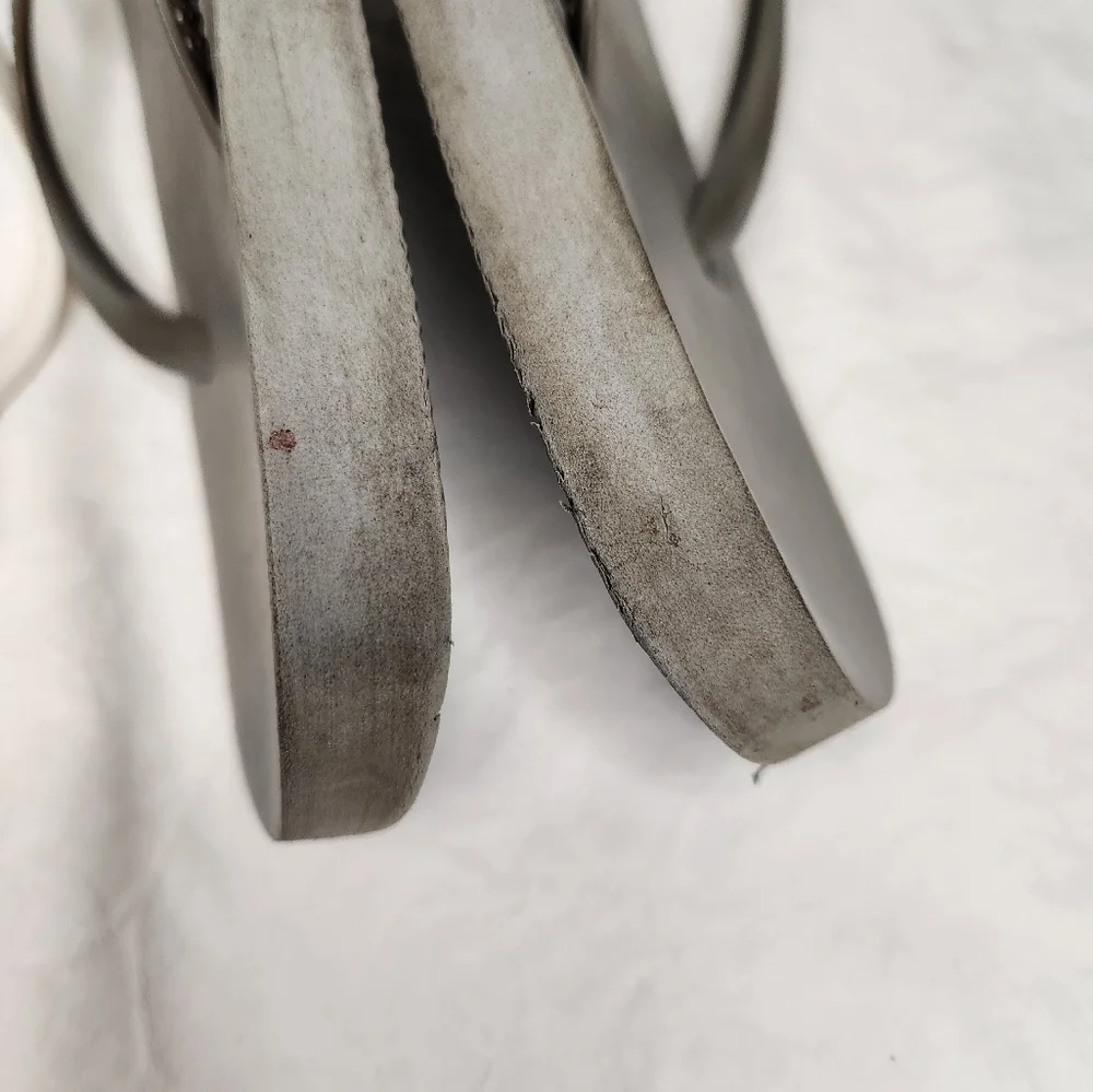 2 Pairs Flip Flop Sandals - Picture 8 of 13